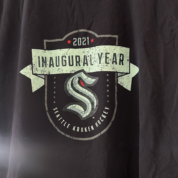 Seattle Kraken Inaugural Year T shirt - L - Picture 2 of 4